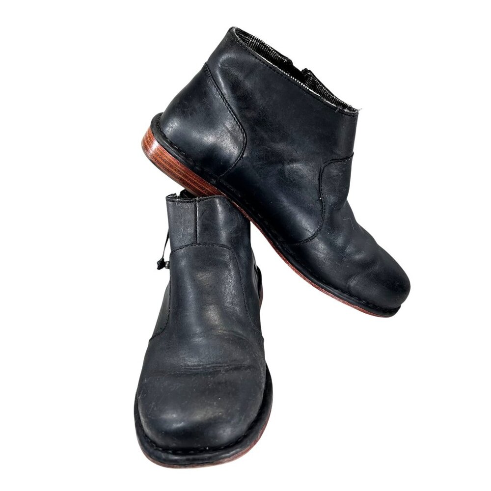 OluKai Kaona Black Leather Ankle Boots Side Zipper Wooden Sole W7 EU37 beads
